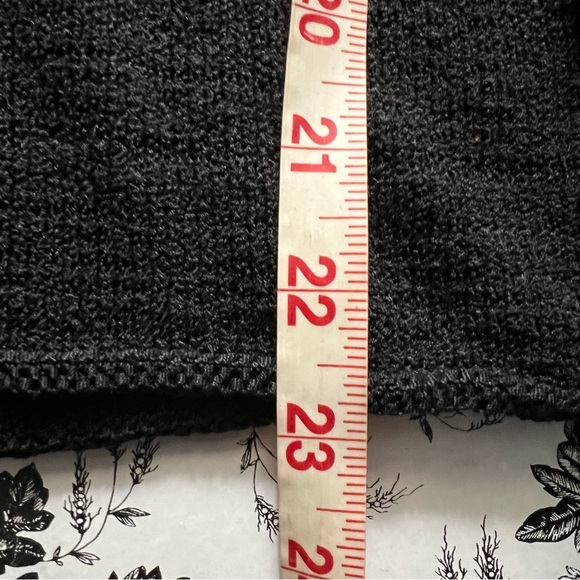 Brooks Brothers Silk Blend Black Sweater - Picture 6 of 7